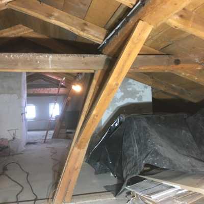Oprava krovu střechy - Stav před ošetřením
